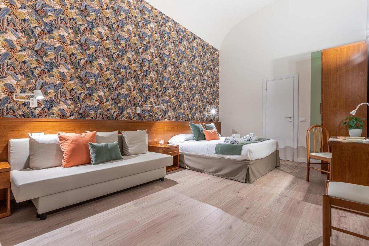 Vittoria Garden Suites Rome Exterior photo